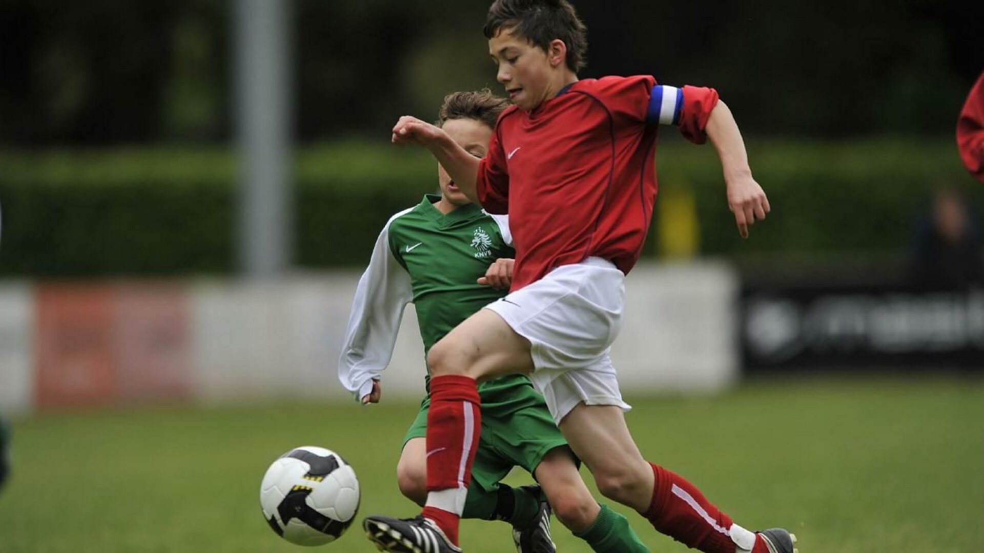 Aanvoerder_voetbalwedstrijd