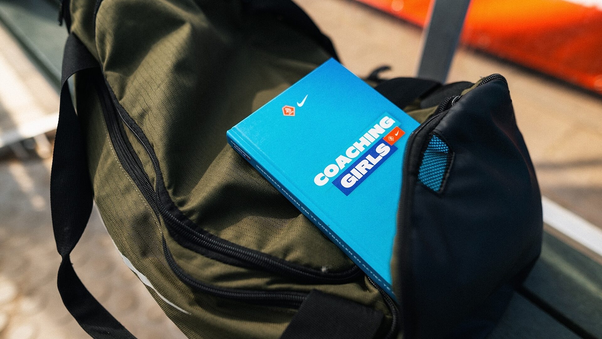 KNV Bx NIK Ex Coachinggirls 110 V2