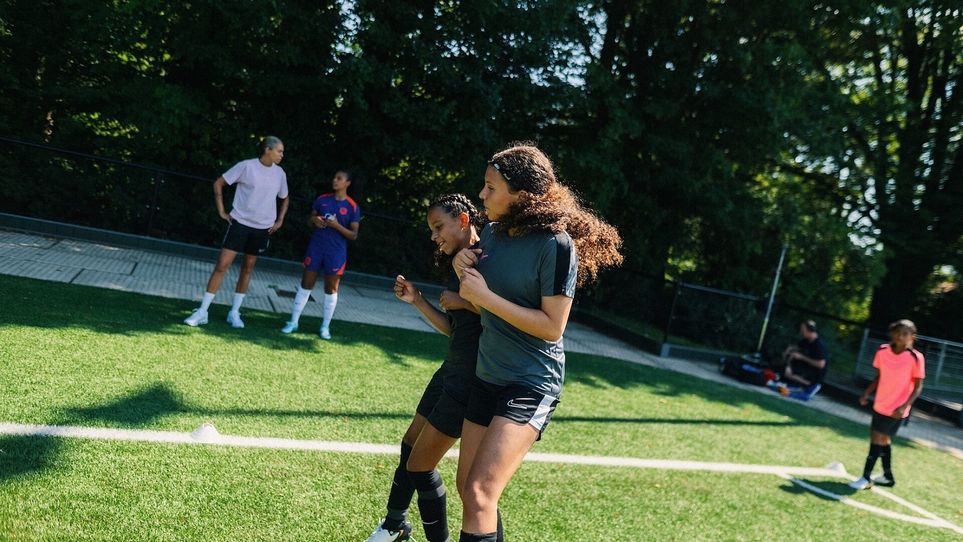 KNV Bx NIK Ex Coachinggirls 2392 V2