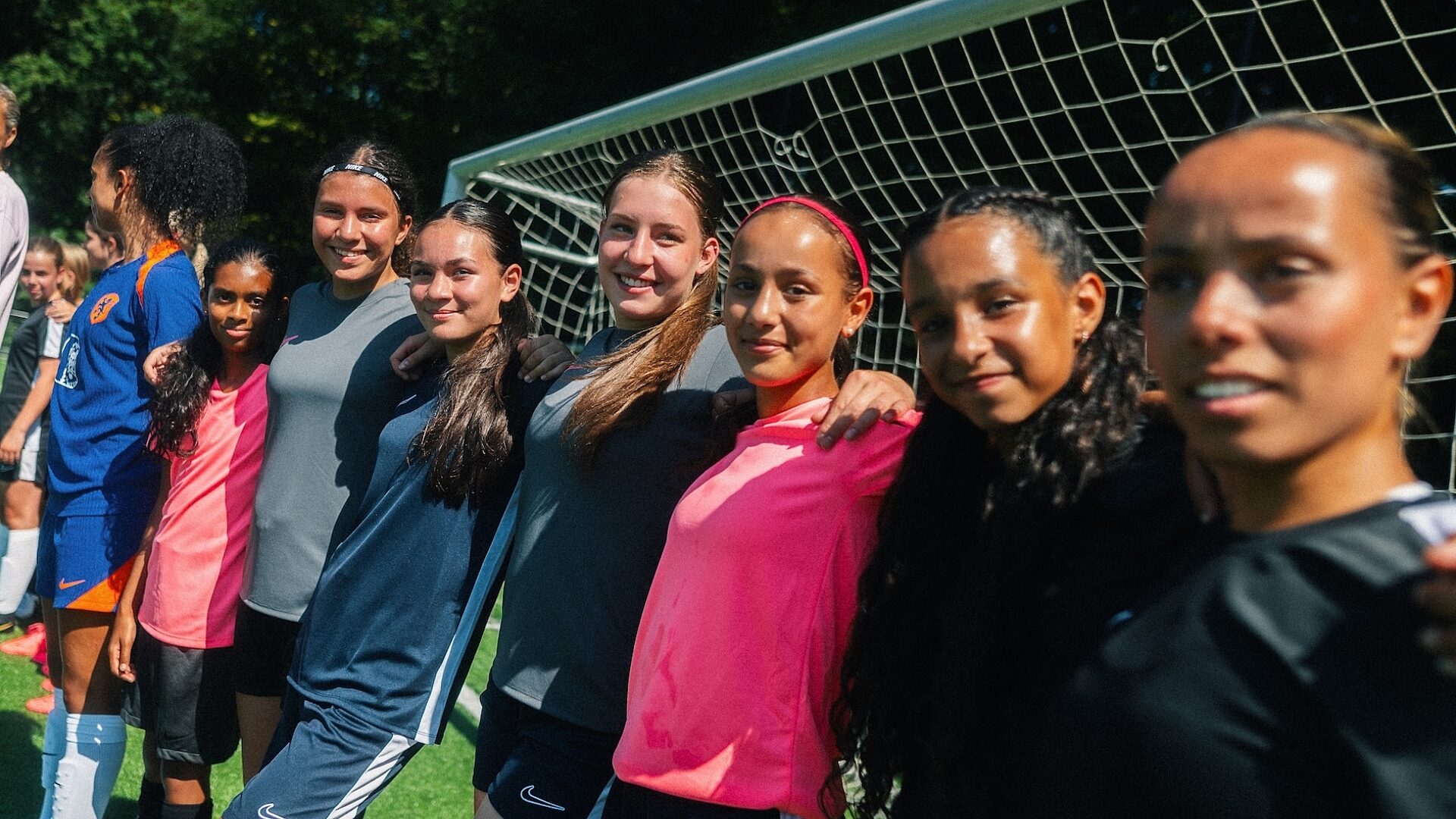 KNV Bx NIK Ex Coachinggirls 2452 V2