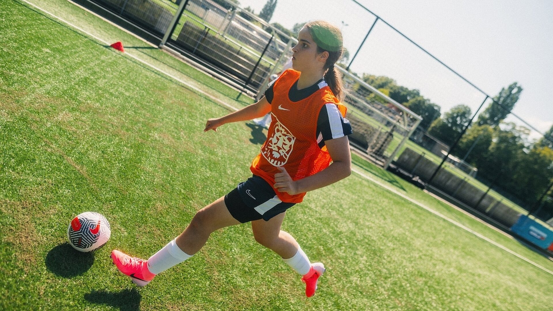 KNV Bx NIK Ex Coachinggirls 3023