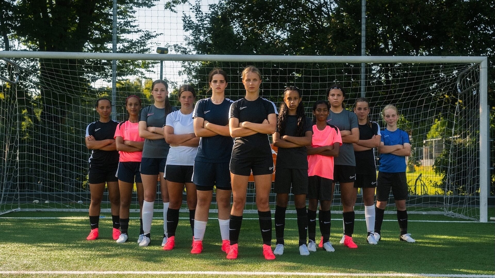 KNV Bx NIK Ex Coachinggirls 3742 V2