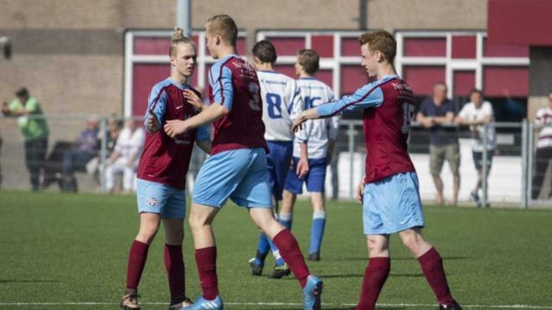 016/O17 jeugdvoetballer KNVB