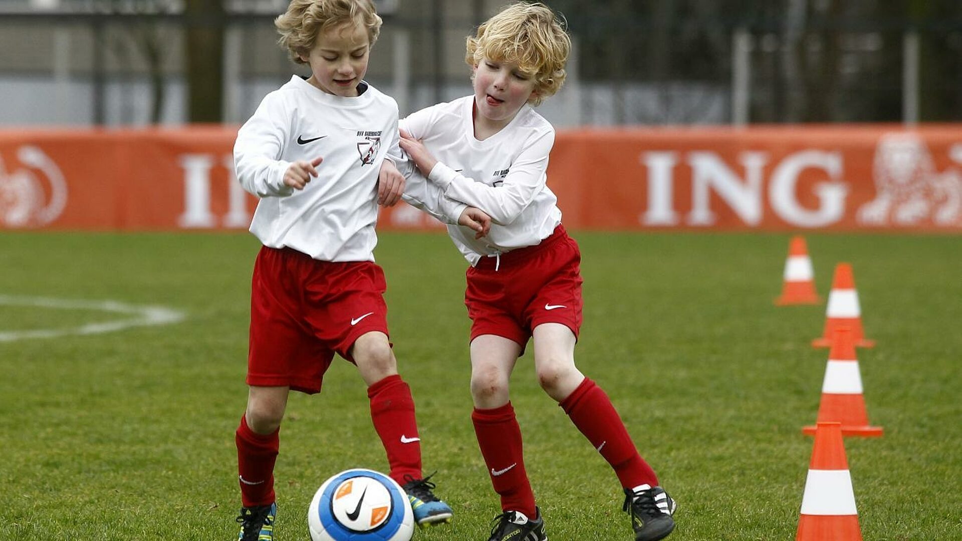 Duel in voetbal